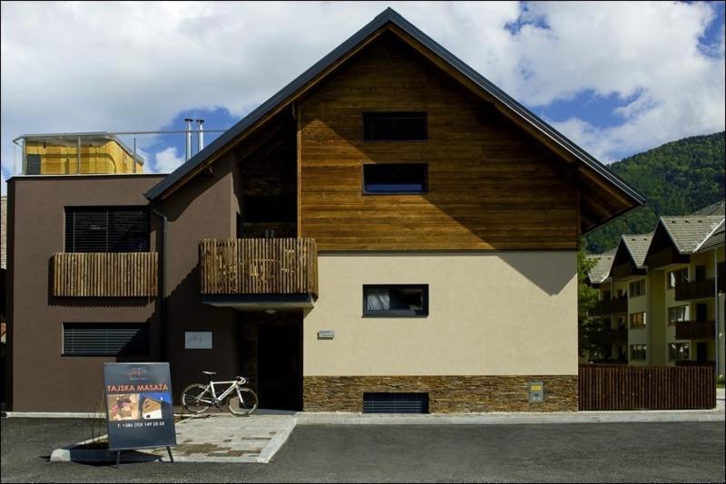 Апартаменты House Neza Краньска Гора Экстерьер фото