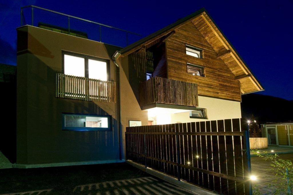 Апартаменты House Neza Краньска Гора Экстерьер фото