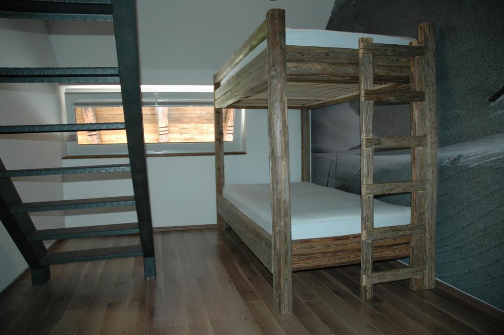 Апартаменты House Neza Краньска Гора Экстерьер фото